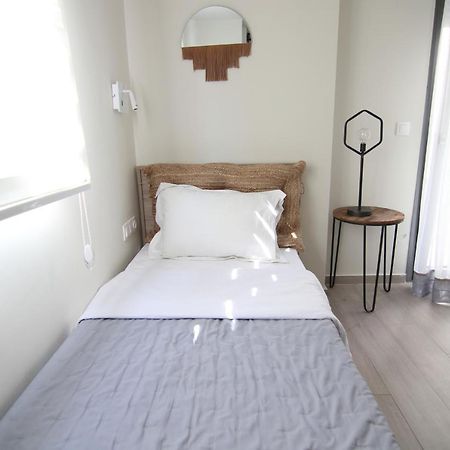 Hanioti Suite Maisonette In Front Of The Sea Exterior foto